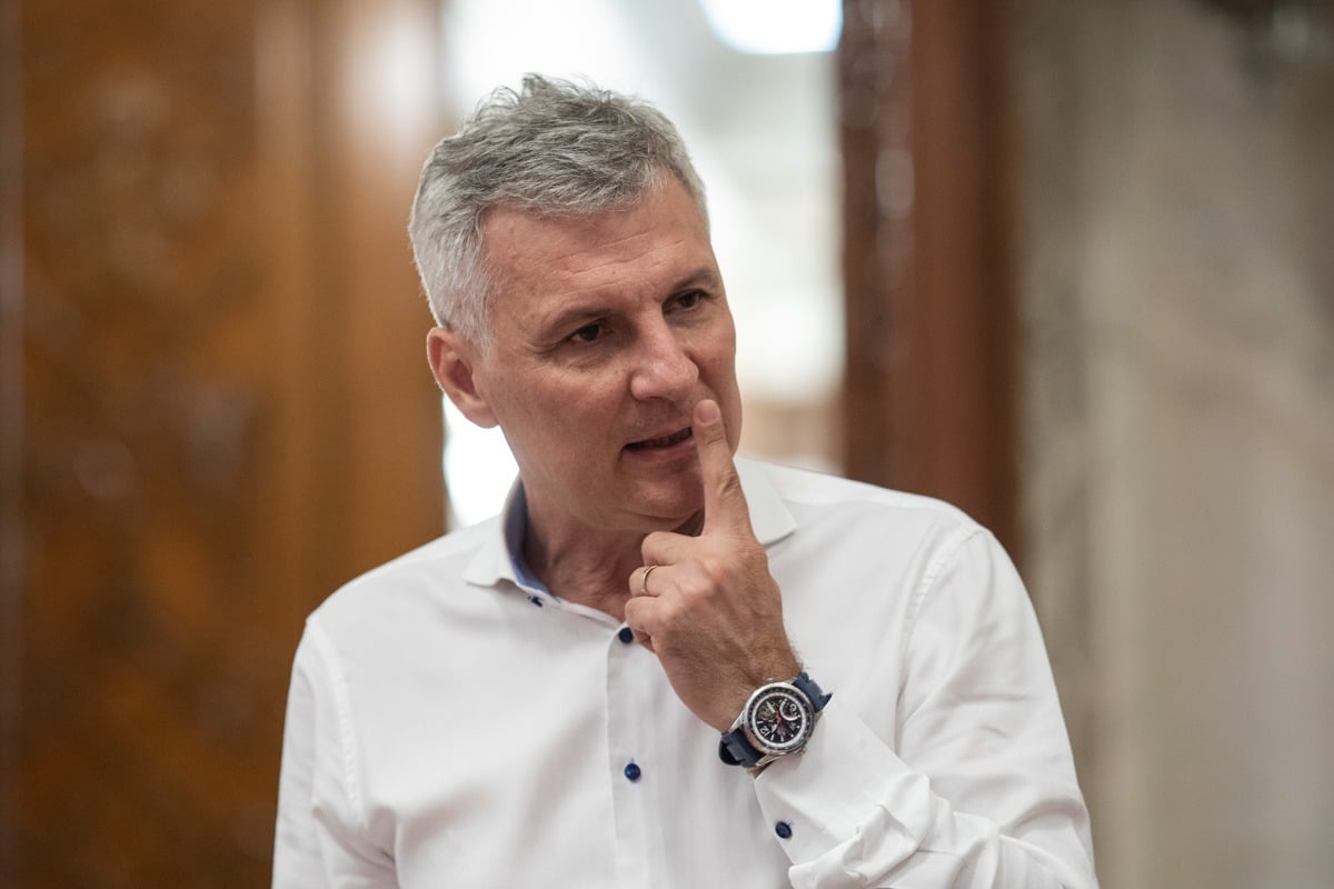 Liderul senatorilor PSD avertizează despre intențiile lui Drulău de a organiza alegeri în București, subliniind că USR nu este esențial pentru guvernare și sugerând că țara poate funcționa și fără participarea lorea noastră”