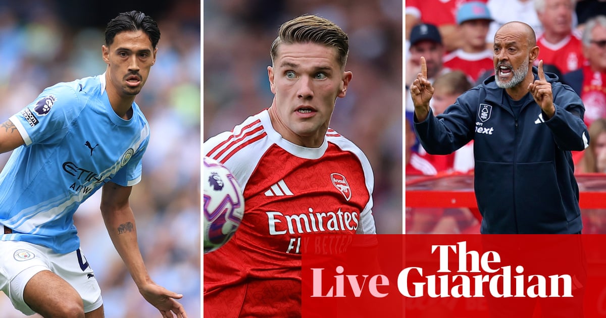 Încălzirea meciurilor Diosidades Liverpool contra Arsenal și Celtic contra Rangers – ziua meciului în direct, cum s-a întâmplat | Liga Premieră a Angliei.

sau

Pregătirile pentru confruntările dintre Liverpool și Arsenal, respectiv Celtic și Rangers – transmisiune live a evenimentelor de pe teren | Campionatul de Fotbal din Anglia.