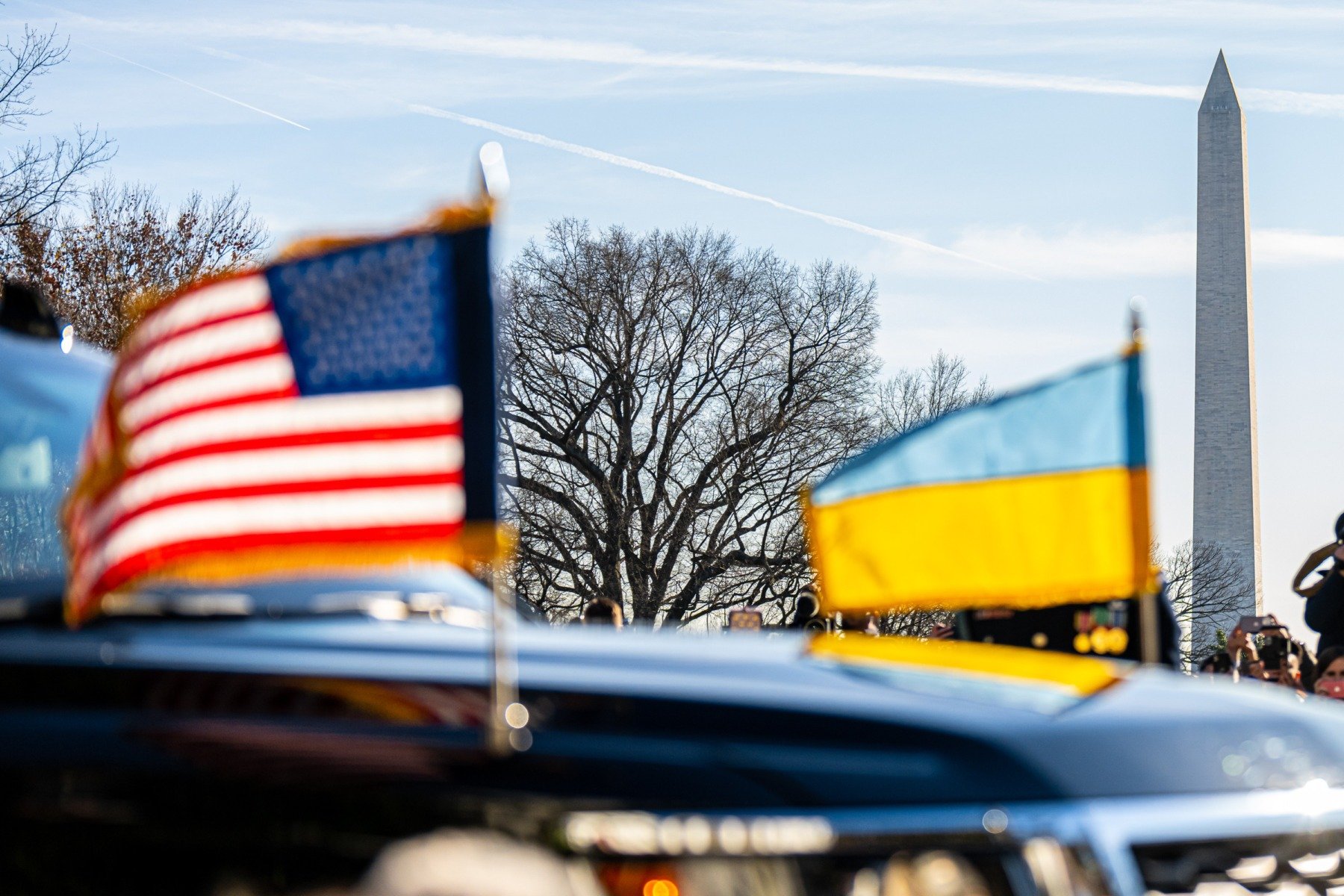 Financial Times anunță o schimbare semnificativă a politicii americane: Administrația Trump este pregătită să furnizeze sprijin aerian și informațional pentru securitatea Ucrainei după conflictea noastră”