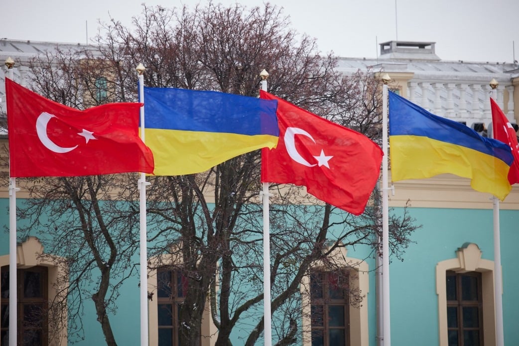 Statele Unite și Turcia au purtat discuții despre posibile soluții pentru încetarea conflictului din Ucrainaea noastră”