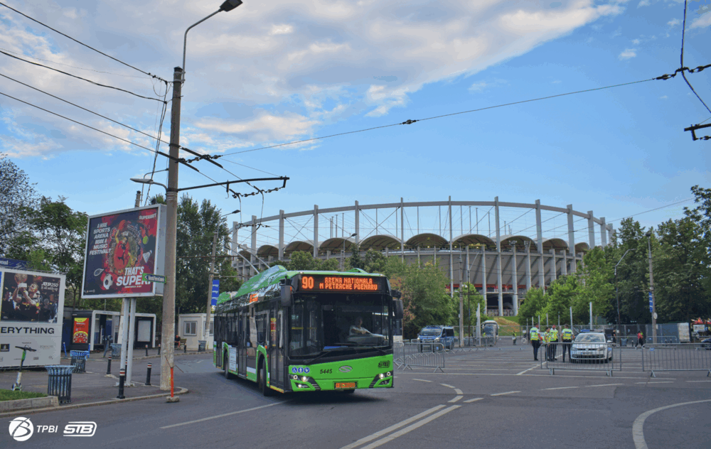 Partida de fotbal dintre Dinamo și UTA Arad determină extinderea programului pentru șapte linii de transport public