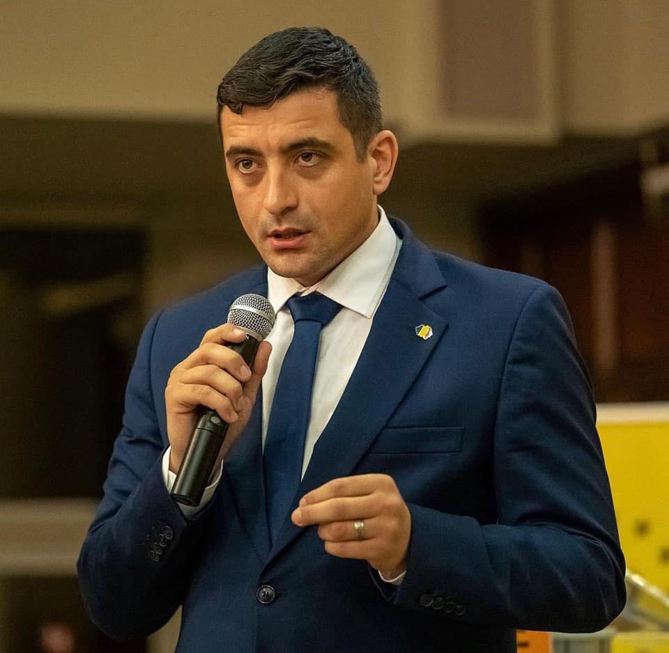 AUR planifică să acceseze conducerea, odată cu venirea toamnei, în alianță cu PSD conform lui George Simion.