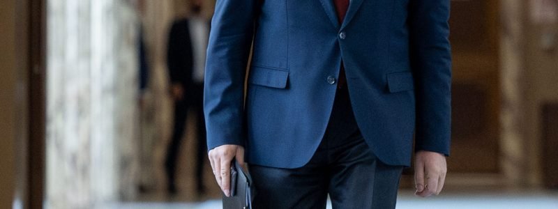 Bolojan transmite un semnal pentru educatori: Abordările de până acum - JurnalUrban