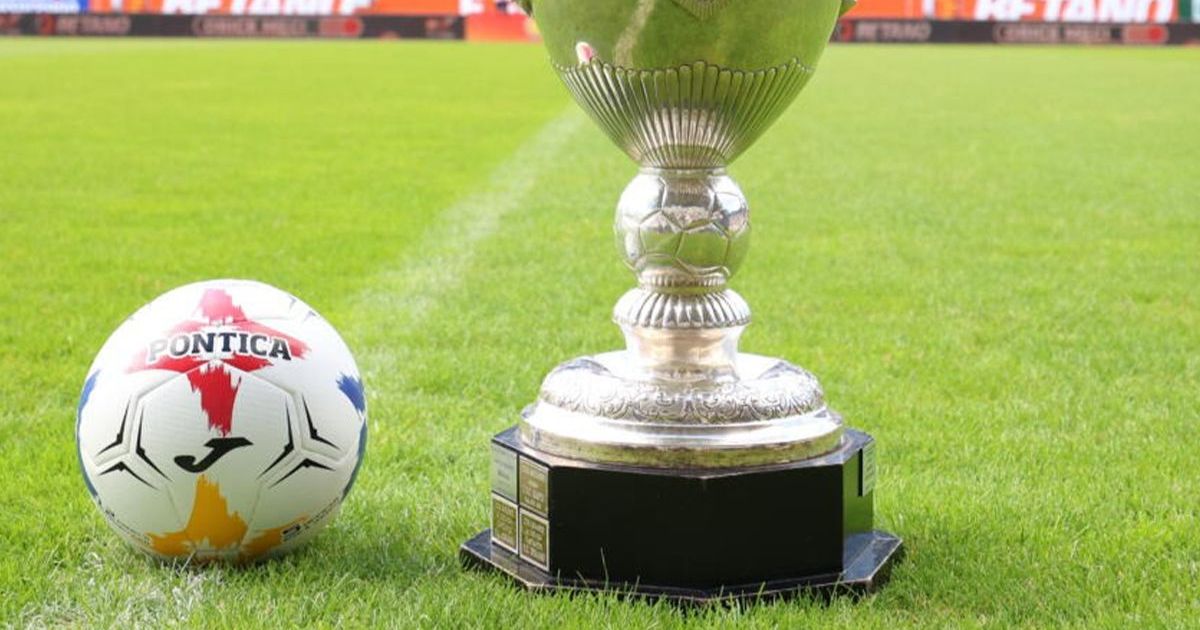 Transmisie în direct: Meciul dintre Poli Iași și Petrolul Ploiești în faza de play-off a Cupei României de fotbal.