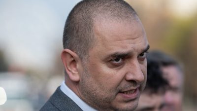 Radu Mihaiu, președintele USR al Comisiei de IT din Camera Deputaților, compară nesimțirea instituționalizată cu o față și semnalează impactul negativ al Pachetului 2 de măsuri, în urma unei scrisori alarmante transmise de sindicatele ASF, ANCOM și ANREea noastră”