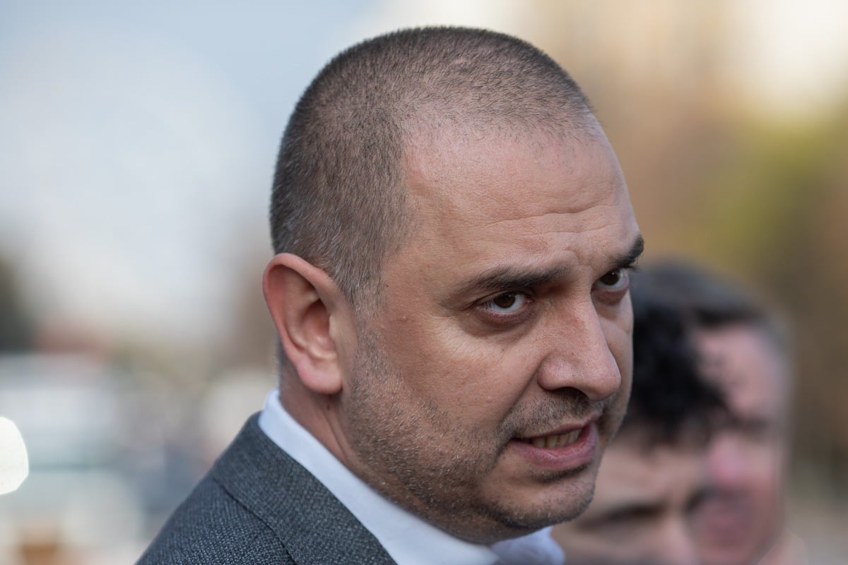 Radu Mihaiu, președintele USR al Comisiei de IT din Camera Deputaților, compară nesimțirea instituționalizată cu o față și semnalează impactul negativ al Pachetului 2 de măsuri, în urma unei scrisori alarmante transmise de sindicatele ASF, ANCOM și ANREea noastră”