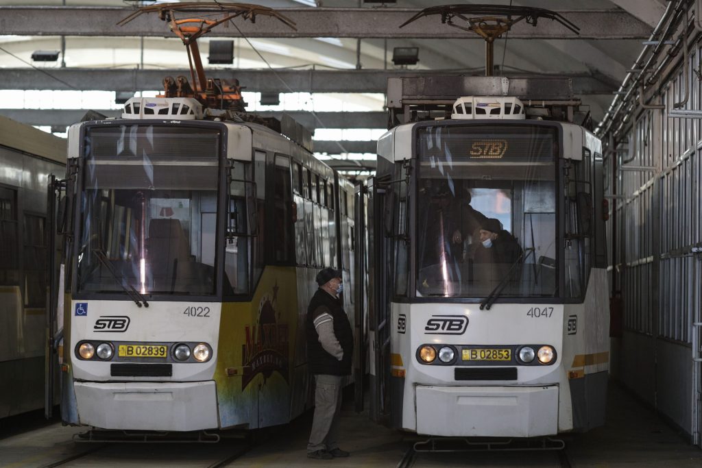 [ad_1] Primăria Capitalei inițiază o consultare a pieței pentru modernizarea depourilor Titan și Colentina, vizând achiziția de servicii de proiectare și execuție