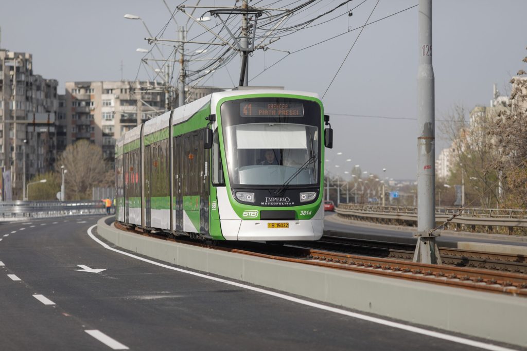 Traficul tramvaielor pe linia 41 va fi reluat începând de sâmbătă, în timp ce liniile de navetă 641 și 643 vor fi eliminate.