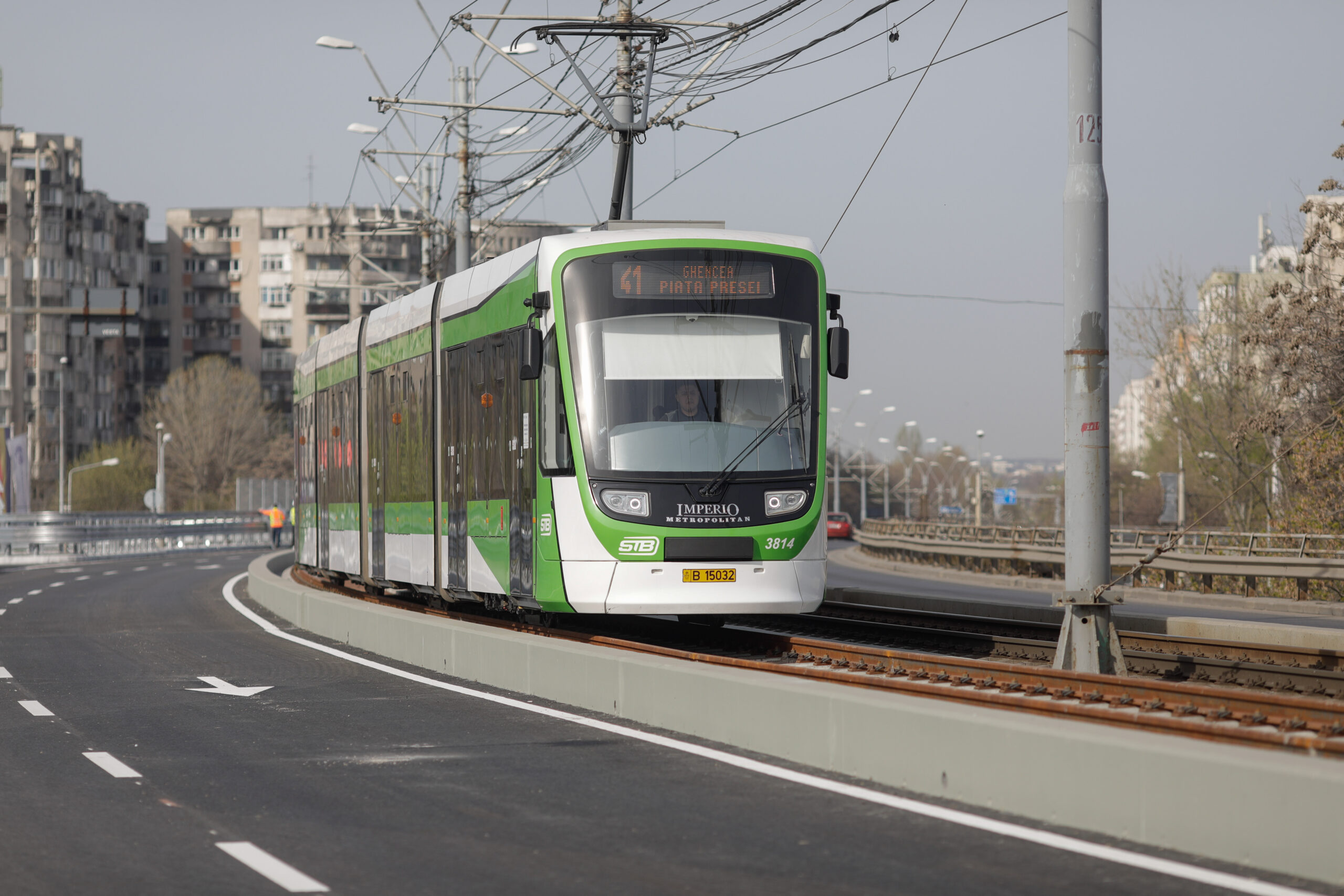 Traficul tramvaielor pe linia 41 va fi reluat începând de sâmbătă, în timp ce liniile de navetă 641 și 643 vor fi eliminate.