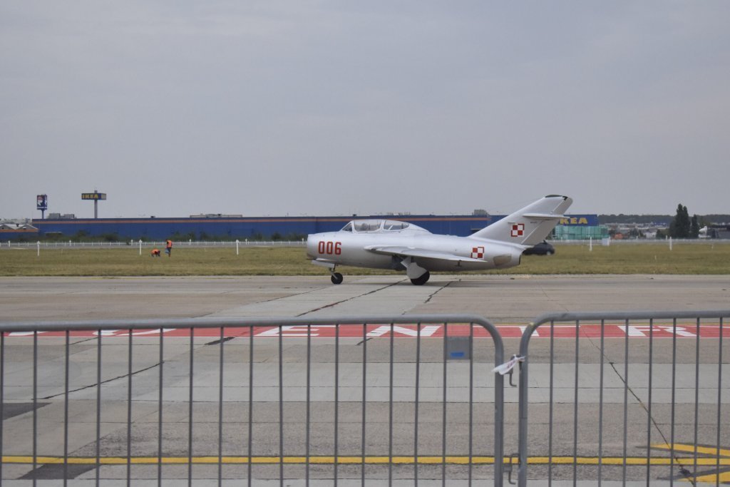 [ad_1] Organizatorii Bucharest International Air Show (BIAS) lansează o colecție NFT exclusivă, dedicată pasionaților de aviație, într-o premieră la Aeroportul Internațional București Băneasa „Aurel Vlaicu”