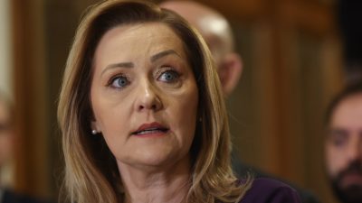 Elena Lasconi lansează un avertisment stringen către premierul Ilie Bolojan: „Să fie extrem de atent cu măsurile de restricție financiară”.