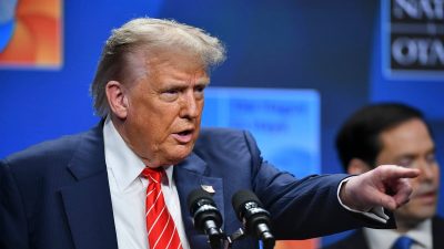Trump îi avertizează pe George Soros și pe fiul său că vor fi aduși în fața justiției din cauza susținerii manifestațiilor violente din Statele Uniteea noastră”