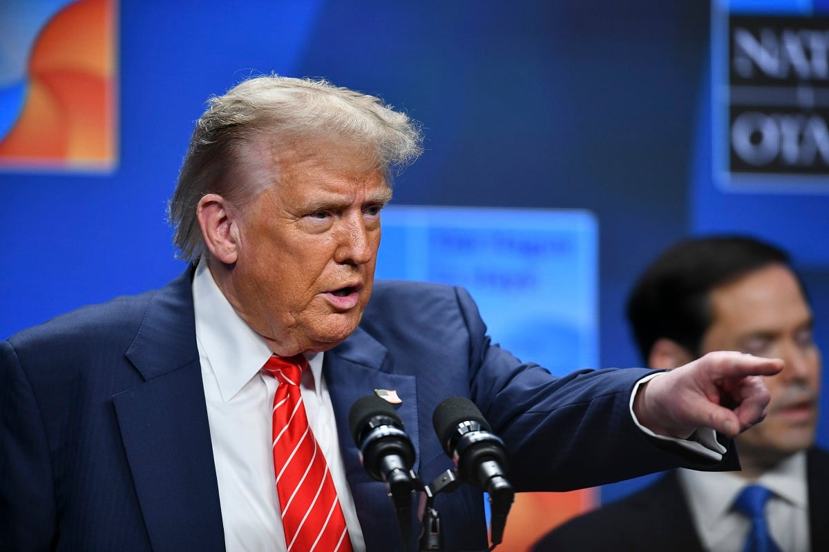 Trump îi avertizează pe George Soros și pe fiul său că vor fi aduși în fața justiției din cauza susținerii manifestațiilor violente din Statele Uniteea noastră”