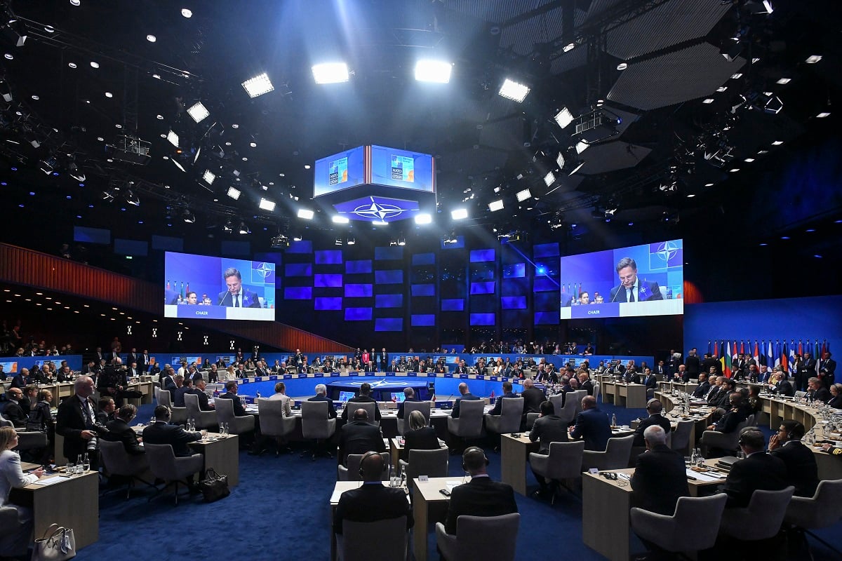 Liderii Merz, Marcon, Starmer și Meloni anunță o poziție comună după discuțiile dintre Trump și Putin, solicitând un summit trilateral cu susținerea Uniunii Europeneea noastră”
