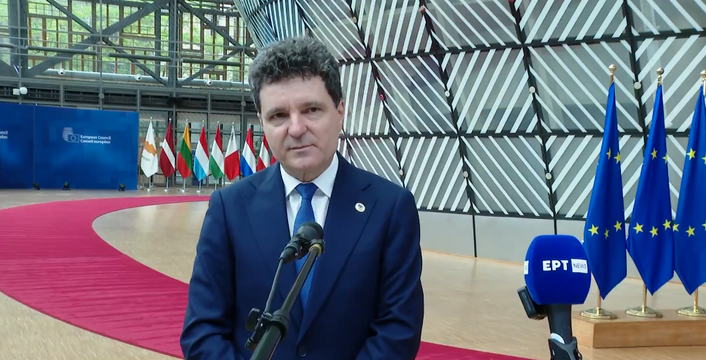 Nicuşor Dan: Apreciez eforturile preşedintelui Donald Trump de a contribui la oprirea conflictului ilegal iniţiat de Rusia / Pacea nu poate fi instaurată fără implicarea Ucrainei.