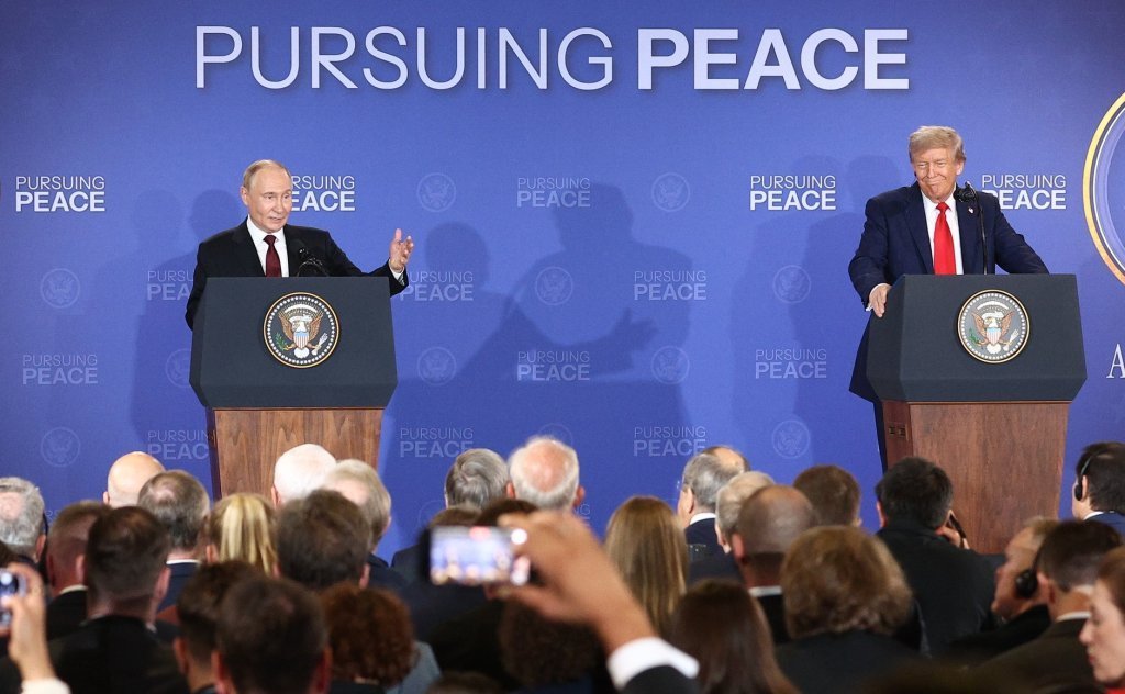 Putin i-a sugerat lui Trump ca viitoarea întâlnire de vârf să se desfășoare la Moscova.