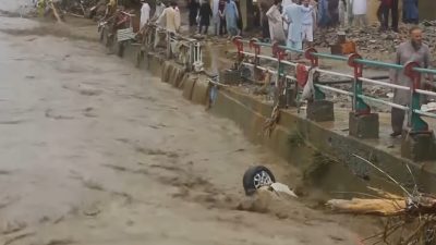 Pakistanul evacuează 150.000 de oameni în urma avertismentului de inundații transmis de India, principalul său adversarea noastră”
