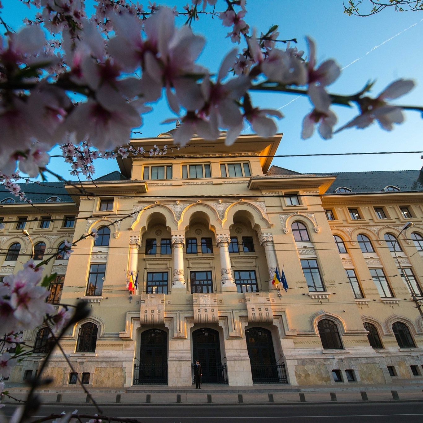 Sondaj CURS sugerează lupta aprigă pentru Primăria București: Daniel Băluţă duce în preferințele electoratului, cu Cătălin Drulă, Ciprian Ciucu și Popescu Piedone pe urmele sale (consultați reacția lui Ciucu și Vlad Gheorghe)