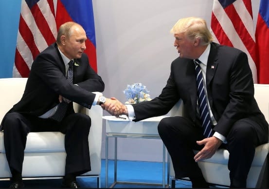 Întâlnirea dintre Donald Trump și Vladimir Putin din Alaska va avea loc vineri la ora 19:30 GMT, conform anunțului făcut de Kremlin (22:30 ora României). La încheiere, liderii vor susține o conferință de presă comună.