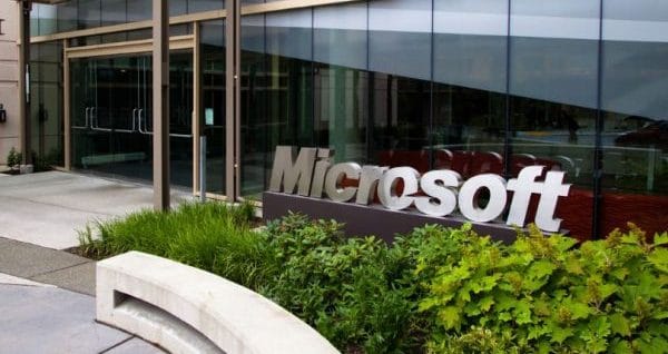 Vulnerabilitatea severă în serverele Microsoft SharePoint afectează utilizatori la nivel mondial