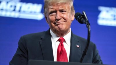 Trump se laudă că este numit „președintele Europei”ea noastră”