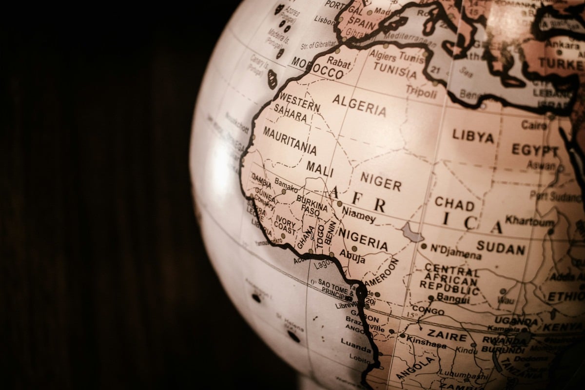 China își ajustează rapid direcția exporturilor către Africa în urma noilor tarife vamale aplicate de administrația Trumpea noastră”