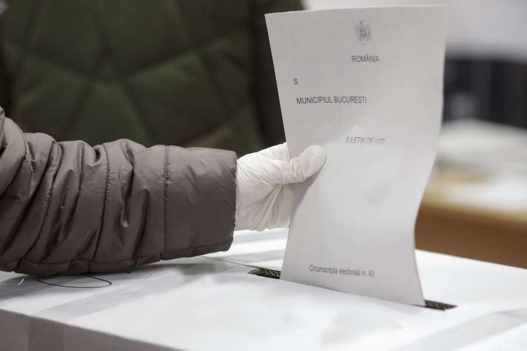 Alegeri pentru Primăria Capitalei | Grindeanu avertizează că va suspenda coaliția în cazul în care PNL și USR depun candidaturi separate. Replica lui Drulă