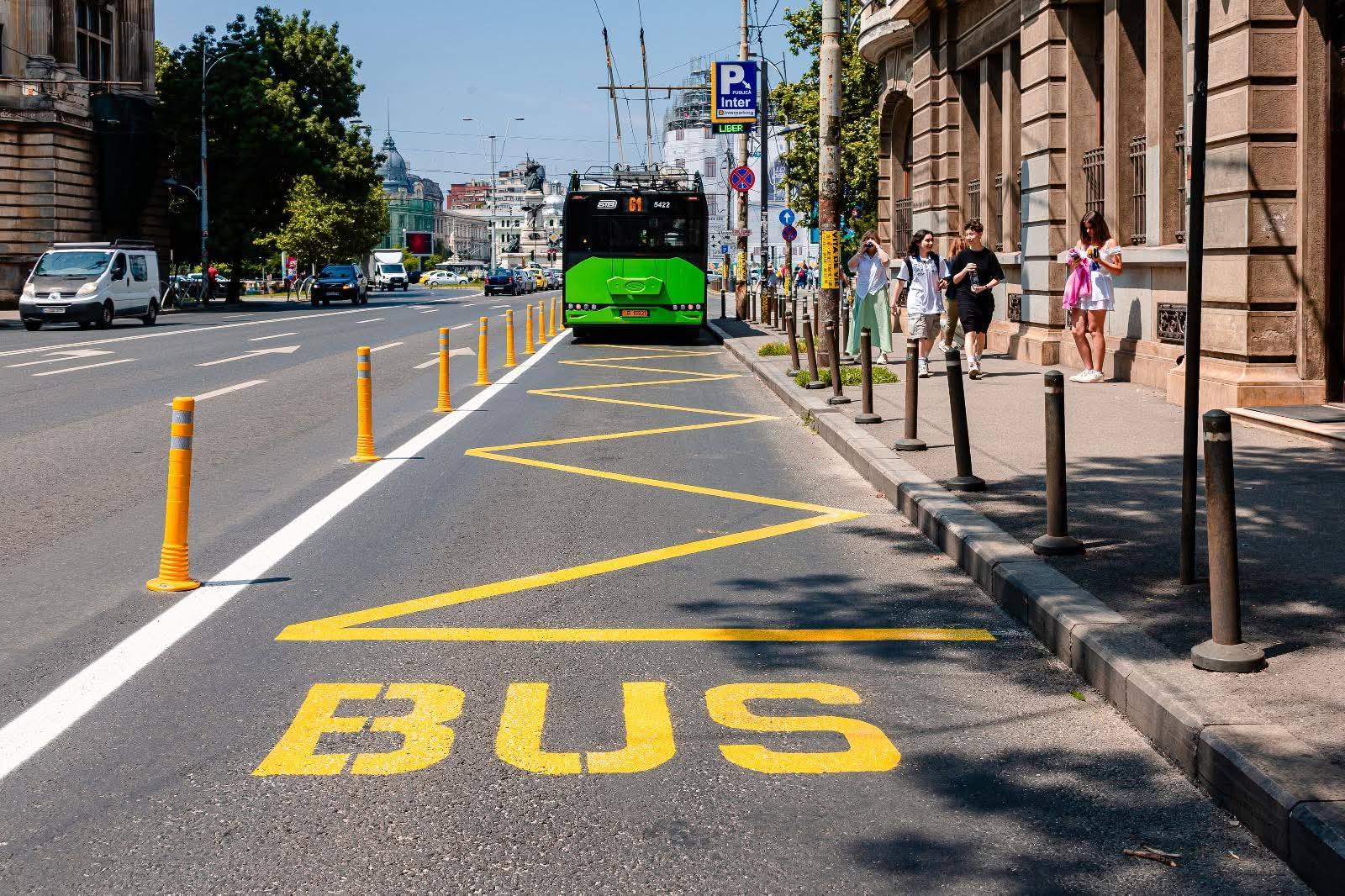 Rețelele de benzi dedicate transportului public se extind în București, cu încă 10 kilometri adăugați la amenajare. Care este numărul total al acestora?