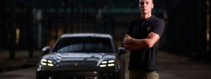 david-popovici-porsche.jpg - JurnalUrban