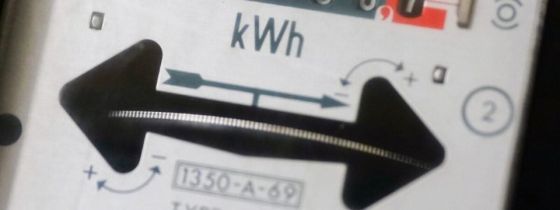 energie-electrica-curent-contor-Sursa-foto-Parlamentul-European-2-e1633957928574.jpg - JurnalUrban