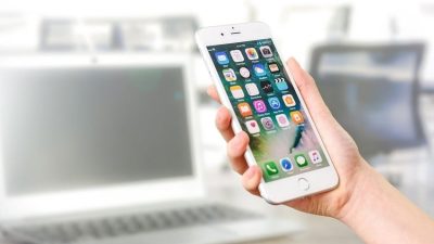 Elon Musk sesizează în Texas împotriva Apple și OpenAI, acuzându-le de crearea unei alianțe ilegale pentru a împiedica concurența pe piața asistenților AI pentru dispozitive mobileea noastră”