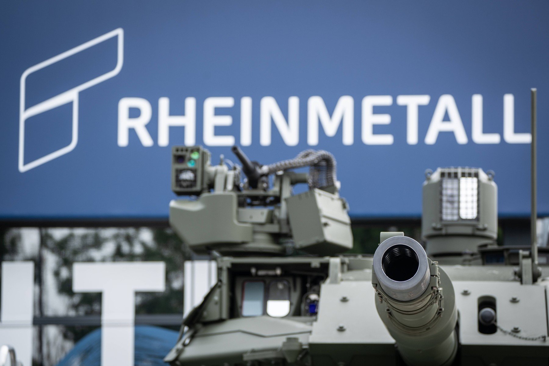 Bulgaria se va transforma într-un partener-cheie al NATO datorită colaborării cu Rheinmetall, conform declarațiilor ministrului apărăriiea noastră”