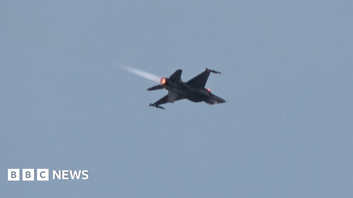 Forțele armate poloneze declară că au doborât drone rusești în spațiul aerian național.