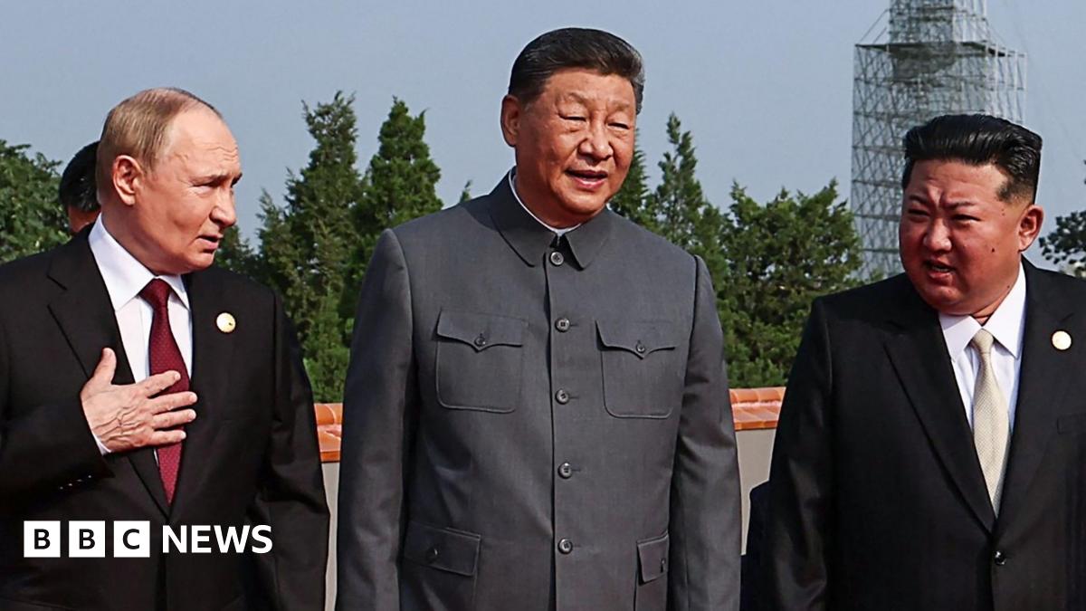 Liderii mondiali Vladimir Putin și Kim Jong-un se alătura lui Xi Jinping într-o demonstrație de forță, în timp ce China prezintă noi arme într-o paradă militară impresionantă