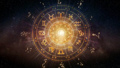 Iată o reformulare a titlului de știri: “Prognoza astrologică pentru luni, 15 septembrie: o singură zodie se confruntă cu o zi plină de provocări, în timp ce alta traversează o experiență extrem de dureroasă.”