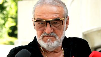 Jucătorul marginalizat de la FCSB. Este lider pe postul său în Europa League, însă Becali îl critică deschis.