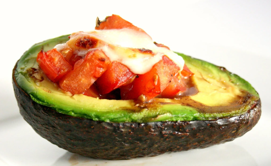 Zece rețete rapide, sănătoase și delicioase cu avocado, unul dintre cele mai populare și versatile ingrediente culinareea noastră”