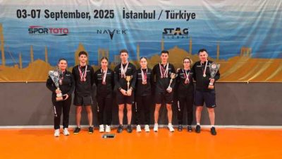 Echipa națională de tenis de masă a României a realizat o performanță remarcabilă la Campionatele Balcanice desfășurate la Istanbul, câștigând un total de zece medalii.