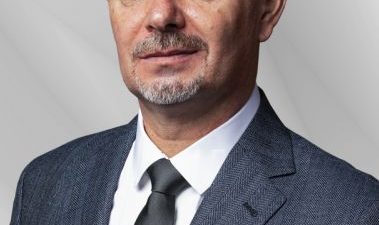 Procurorii au decis să trimită în instanță Primarul orașului Reghin, acuzat de abuz de putere în exercitarea funcției publice.