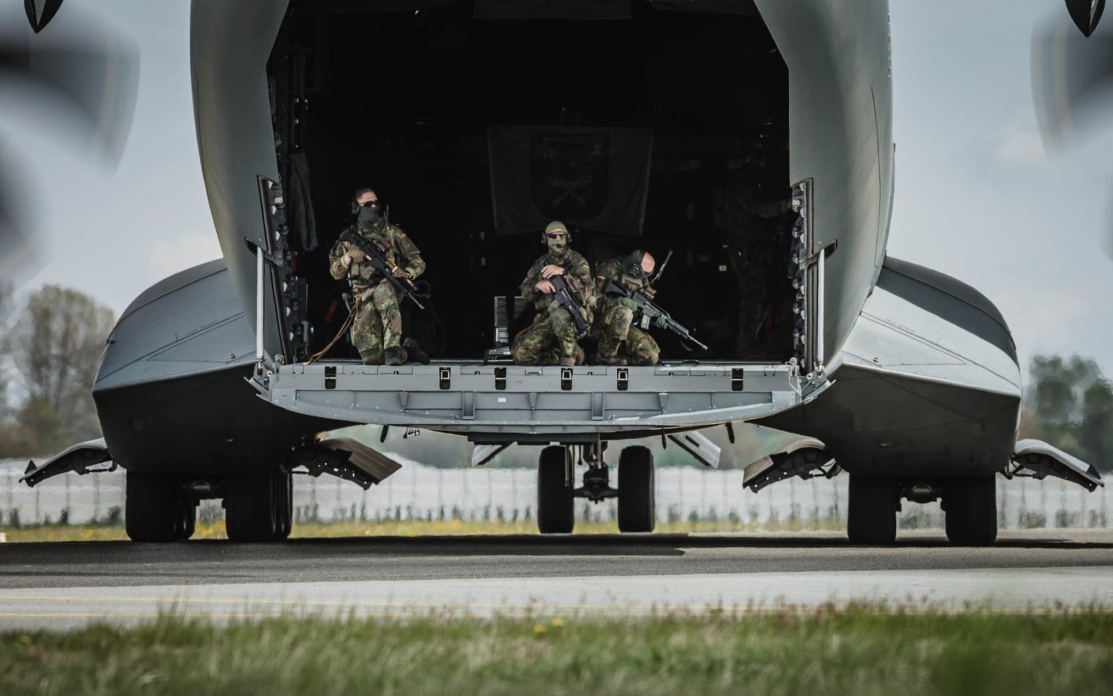 Germania se pregătește pentru posibilitatea a o mie de militari răniți zilnic în cazul unui conflict armat cu Rusiaea noastră”