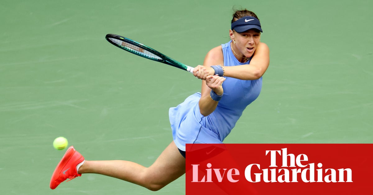 Titlul reformulat ar putea fi: “US Open tenis 2025: Anisimova o învinge pe Swiatek, Auger-Aliassime îl bat pe De Minaur în a unsprezecea zi – cum s-a desfășurat | Știri din lumea tenisului de la US Open 2025”