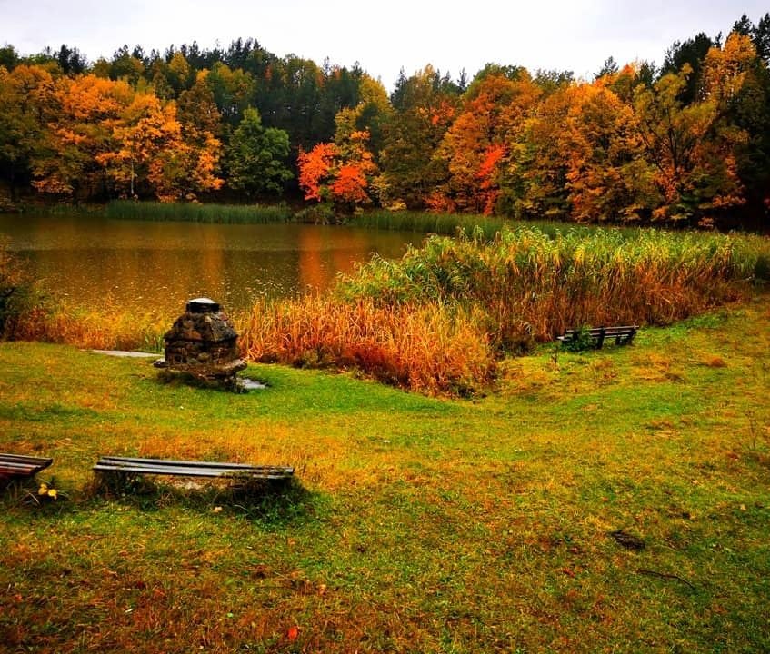 Decizie disputată privind extragerea de apă din lacul Meledic, situat pe un masiv salin în zona protejată din județul Buzău, suspendată de prefectea noastră”