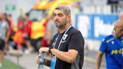Iată o reformulare a titlului: “Descoperiți ce s-a întâmplat recent la Craiova!” 

Sau o altă variantă: “Aflați ce eveniment extraordinar a avut loc în Craiova!” 

Sau: “Vezi ce se întâmplă în orașul Craiova!”