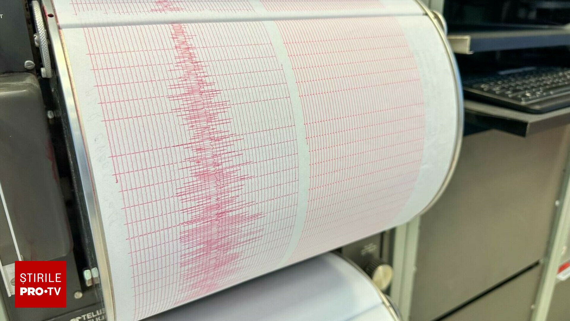 Un seism puternic, cu magnitudinea de 5,4, a lovit nord-vestul Turciei și a fost urmat de o replică de 4,0, cutremurul fiind resimțit și în zona metropolitană Istanbul, fără a fi raportate victime în urma evenimentului.
