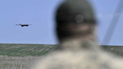 Ucraina a lansat un atac asupra uneia dintre cele mai mari rafinării de petrol din Rusia, situată la 900 km de granițăea noastră”