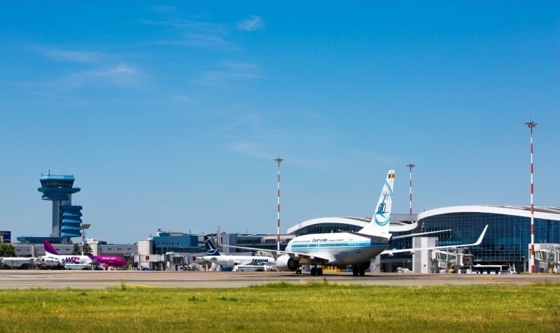 Aeroporturile din București Otopeni și Băneasa au primit din nou recunoaștere internațională pentru reducerea emisiilor de carbonea noastră”