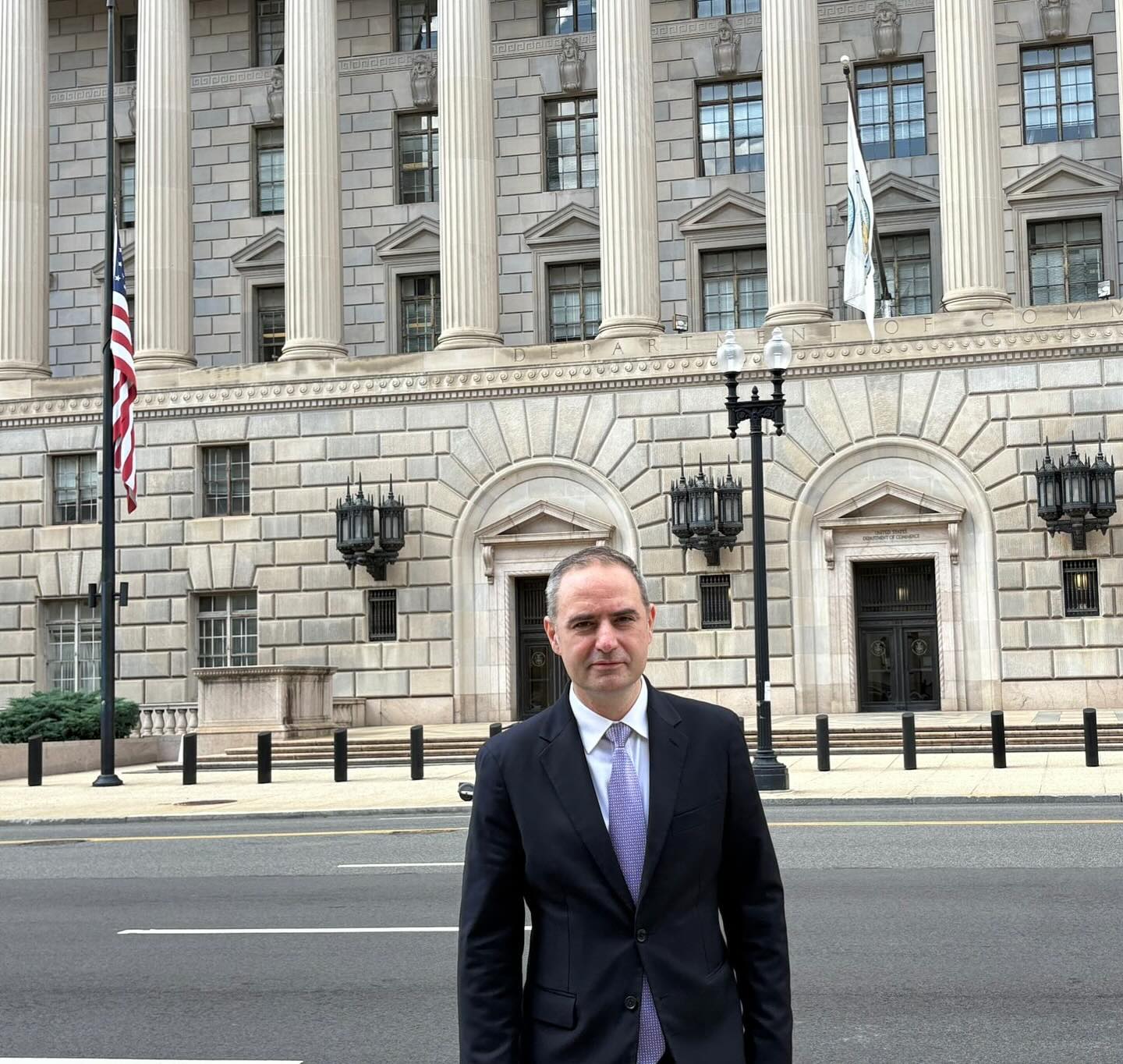 Alexandru Nazare, Ministrul Finanţelor, la Washington D.C: În SUA, am început un program de întâlniri riguros pentru a corela obiectivele strategice de investiţii ale României cu planurile principalelor entităţi financiare şi ale unor instituţii esenţiale americane.