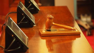 Curtea Suprema de Justiție trimite sesizare la Curtea Constituțională legat de legea pensiilor: Magistrații oferă un ‘refuz ferm’ oricărui efort de a dilua statutul constituțional al magistraturii.