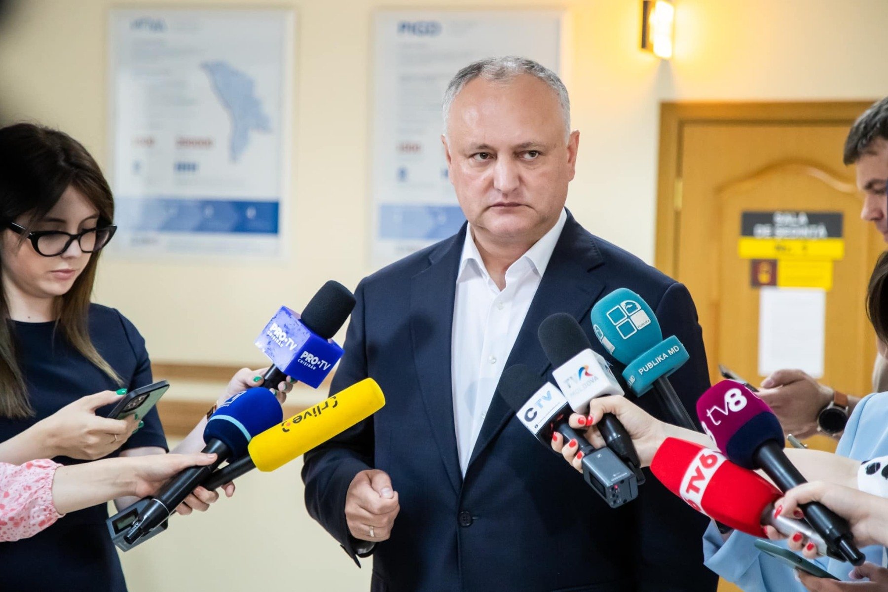 Stânga pro-rusă câștigă majoritatea în Găgăuzia și Transnistria, însă pierde clar alegerile; Blocul Patriot recenză rezultate semnificative în regiunile influențate de Moscovaea noastră”
