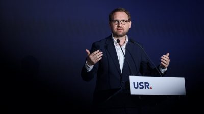 Dominic Fritz critică vehement propunerea unui singur candidat pentru Primăria Capitalei: O strategie politică nereușită și consideră că niciun partid nu trebuie să utilizeze șantajul asupra democrațieiea noastră”